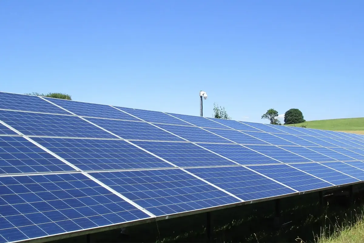 Fotovoltaico Sardegna: fonti energetiche alternative aziende